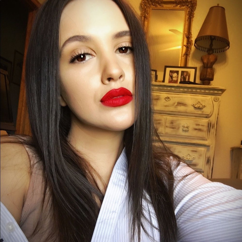 Meet your Posher, Miranda